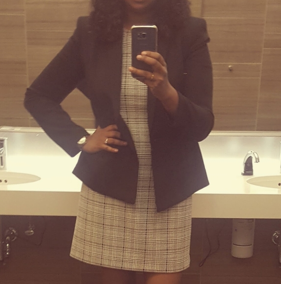 Calvin Klein Tweed dress with short sleeves - Picture 3 of 5